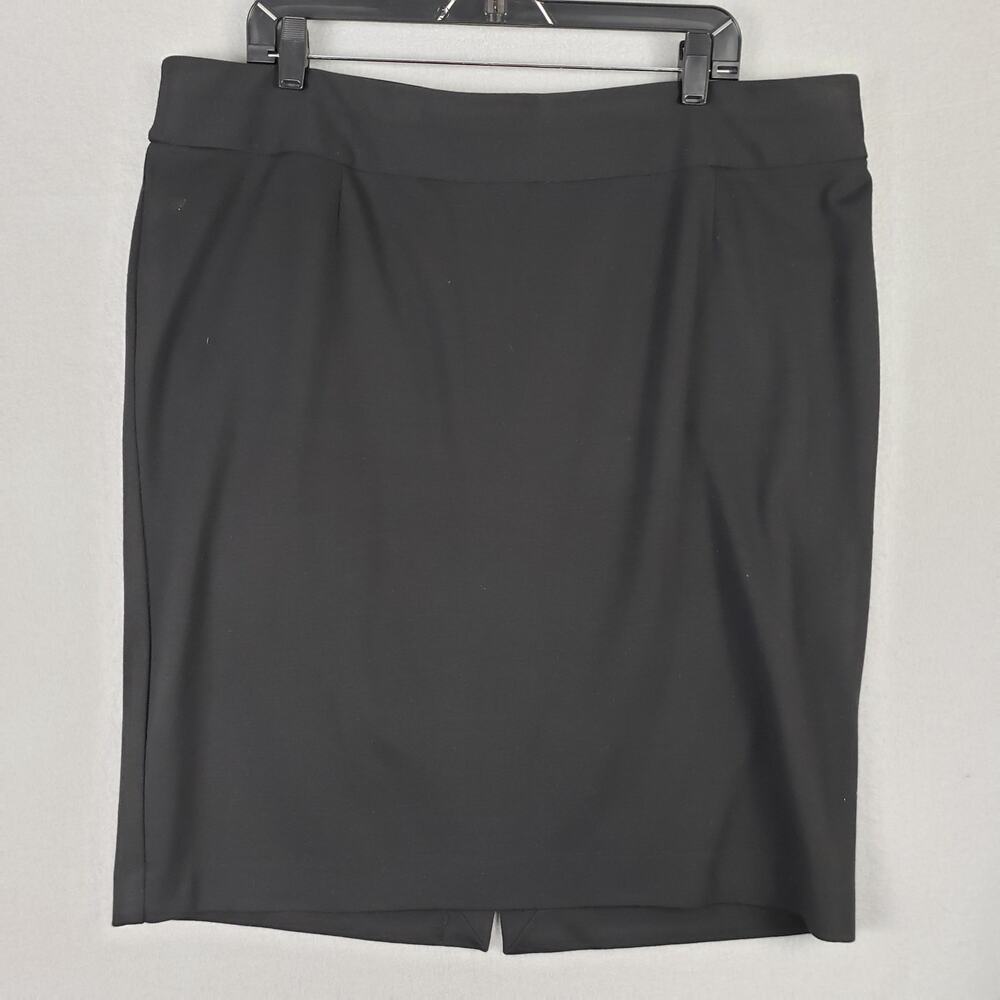 Lane Bryant Size 18 Classic Pencil Skirt Solid Black Closet‎ Staple Office Basic